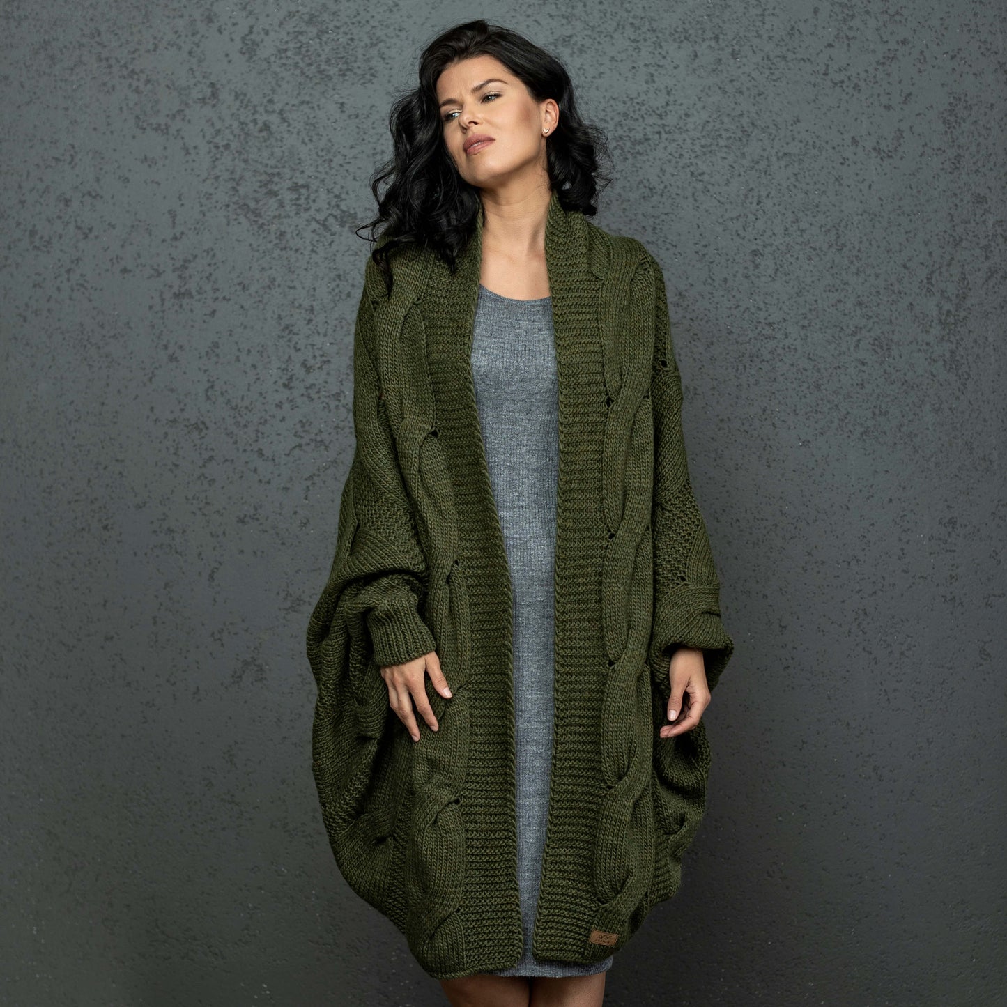 Knotty chunky knit cardigan oversized and forever go - moss!