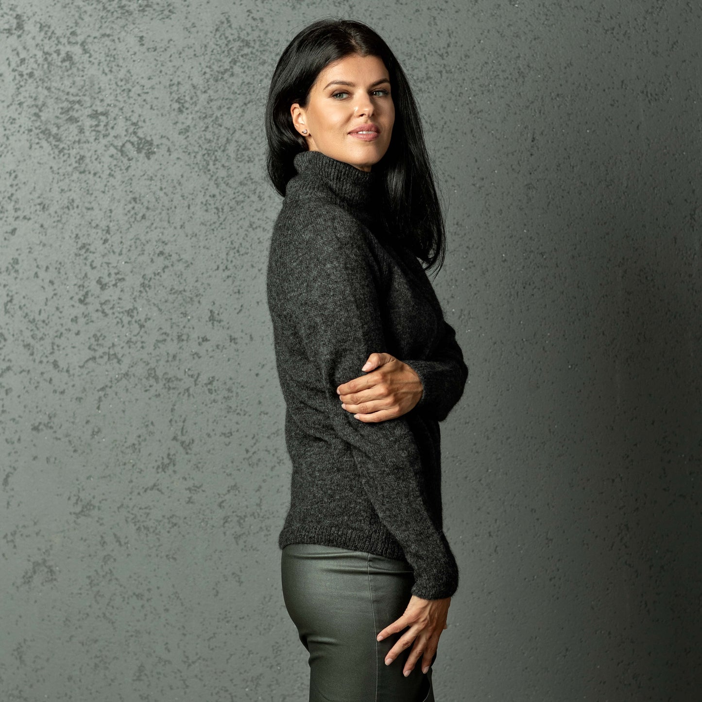 Alpaca wool knit sweater DREAM - dark gray