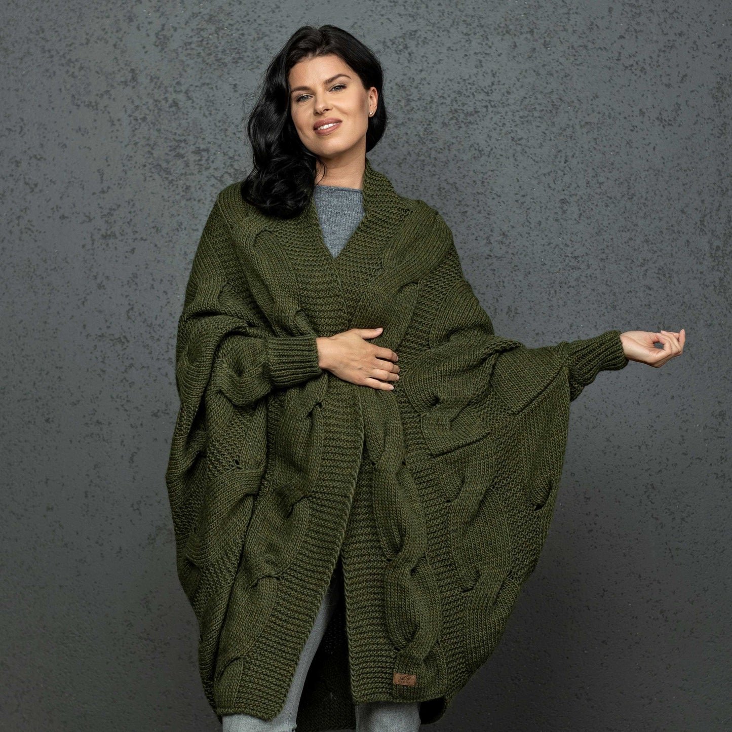 Knotty chunky knit cardigan oversized and forever go - moss!