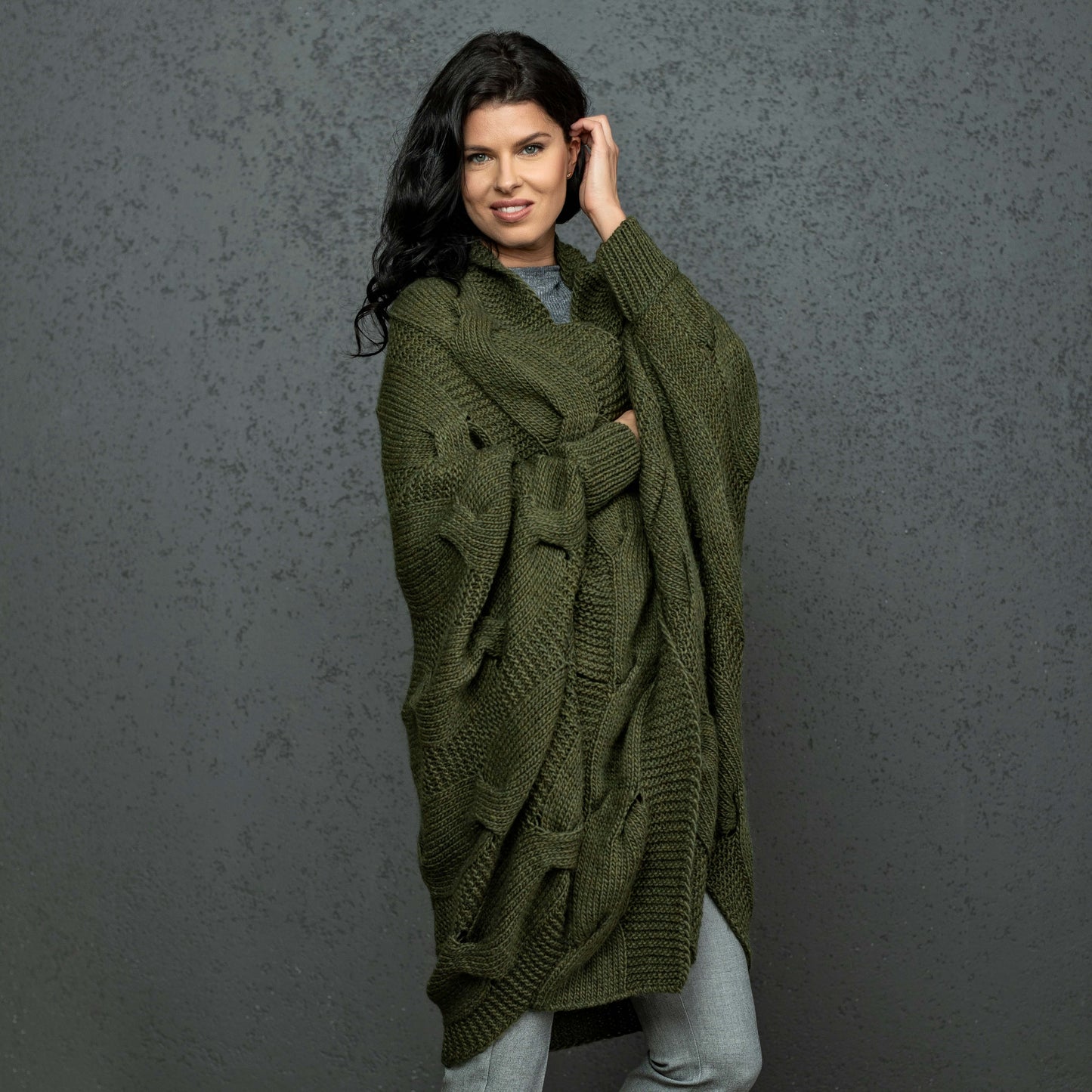 Knotty chunky knit cardigan oversized and forever go - moss!
