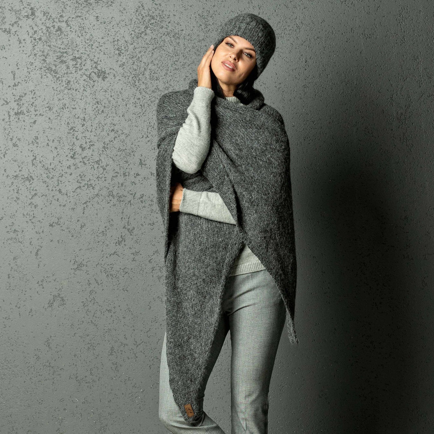 Chunky alpaca wool hat - gray