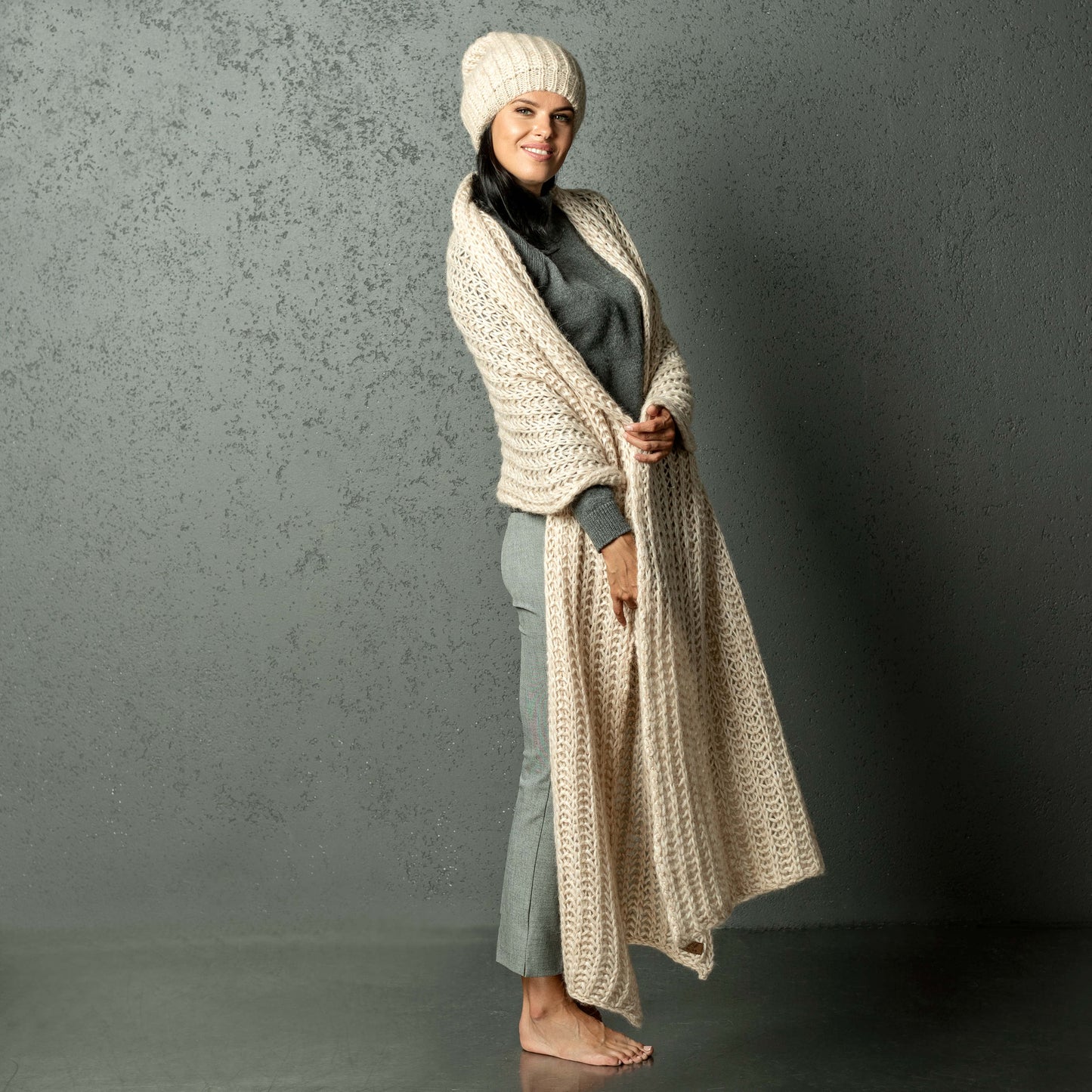 Chunky Knit massive alpaca wool Scarf and hat - creamy