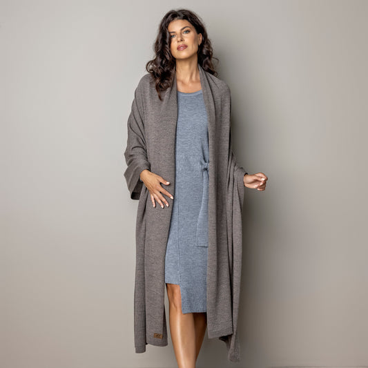 Knitted wide minimalist 100% merino wool Wrap - Scarf cocoa