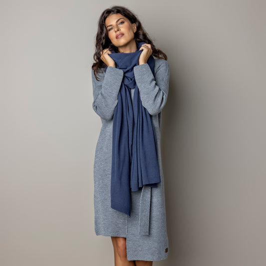 Knitted wide minimalist 100% merino wool Wrap - mauve