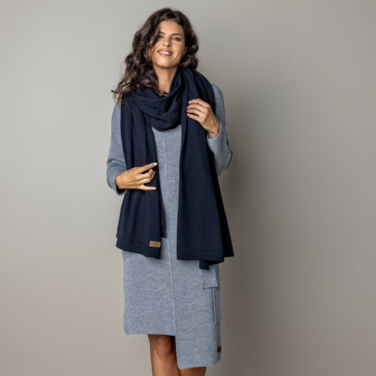 Knitted wide minimalist 100% merino wool scarf - dark blue