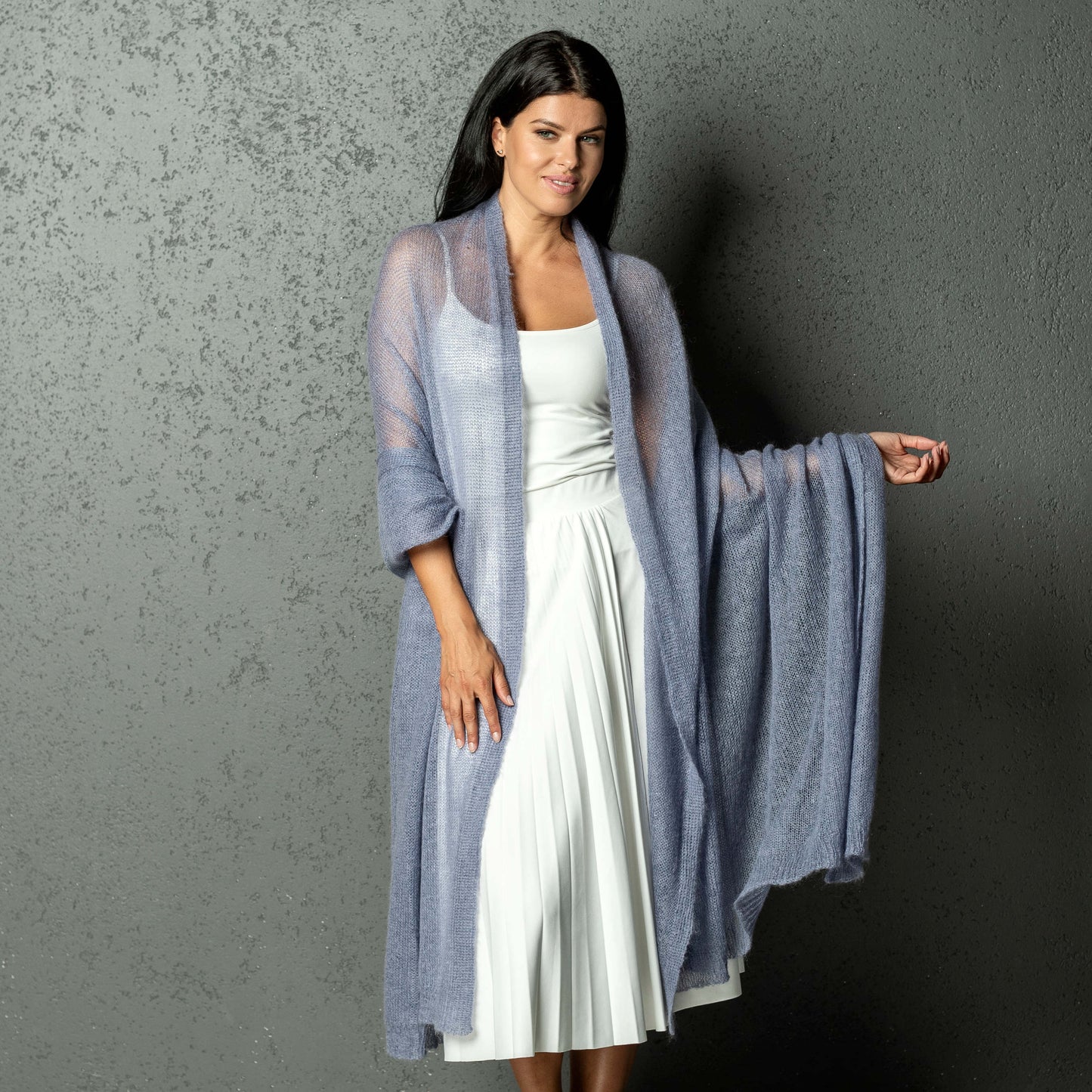 Cape de mariée, châle ou étole tricoté en mohair blanc