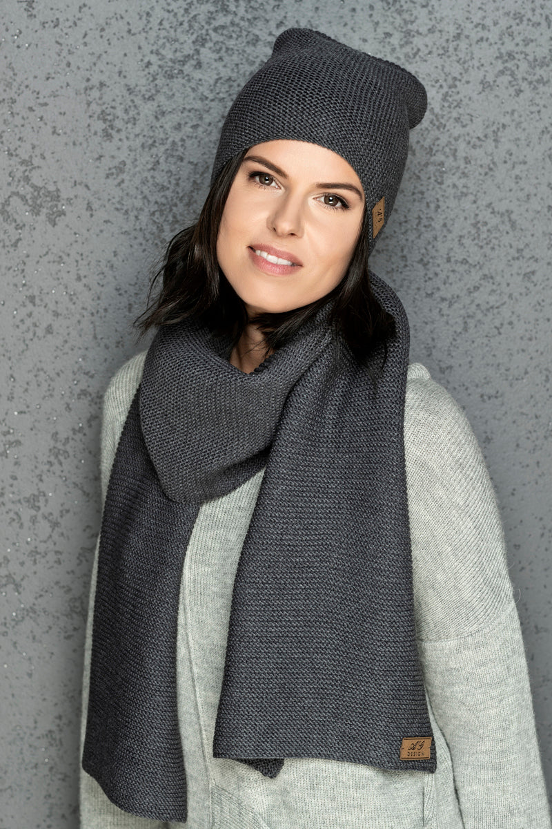 Knit minimalist soft 100% merino wool Scarf and hat - gray