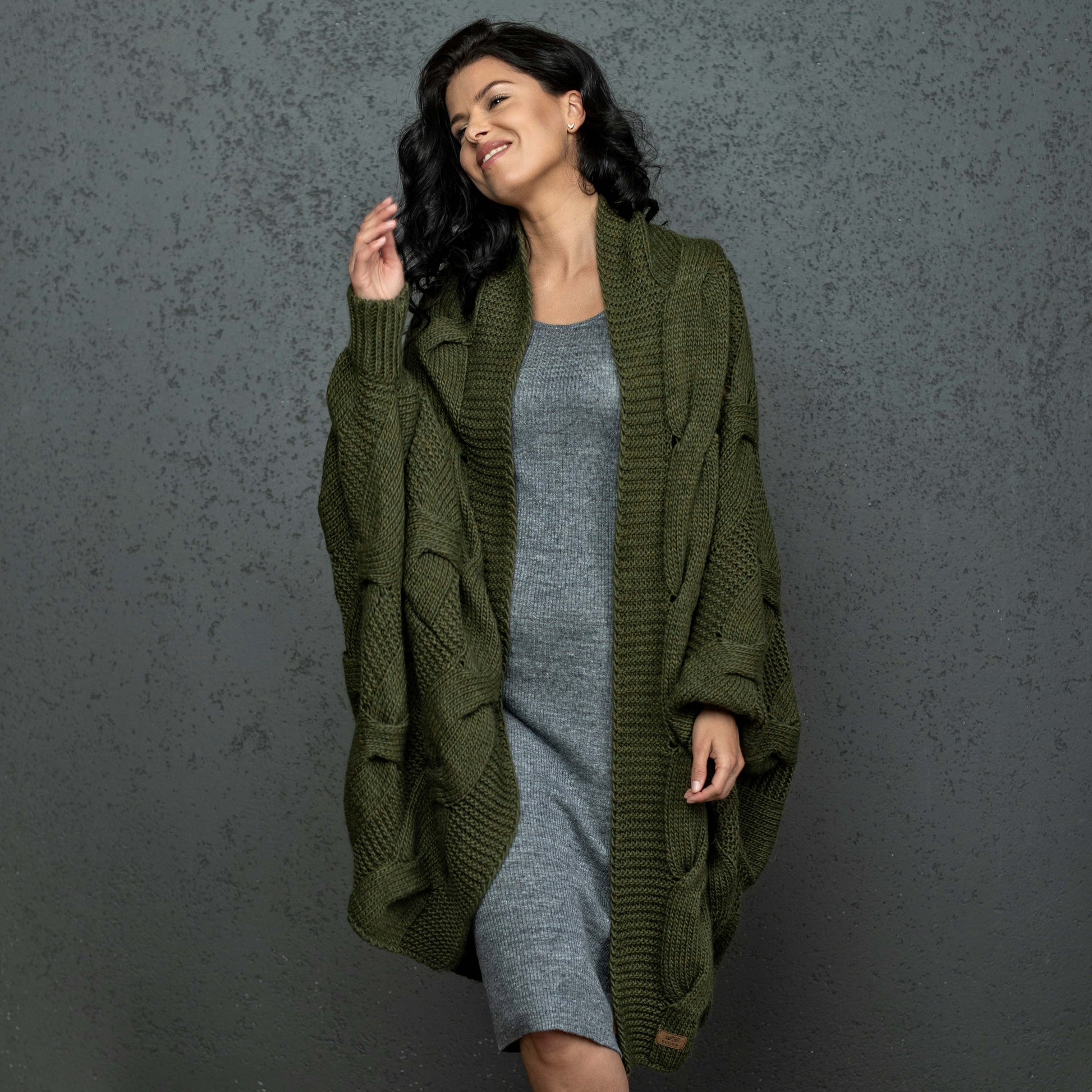 Knotty chunky knit cardigan oversized and forever go moss! – By