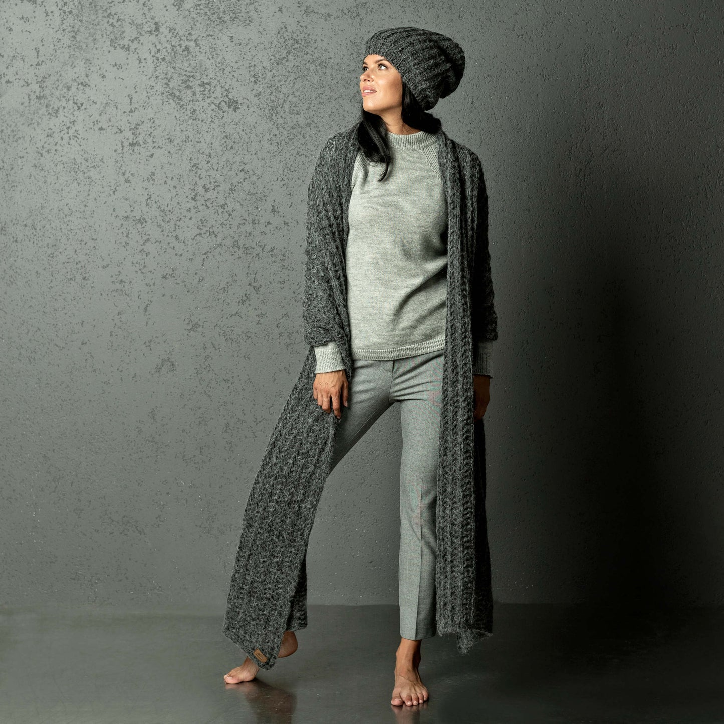 Chunky Knit massive alpaca wool Scarf and hat - gray