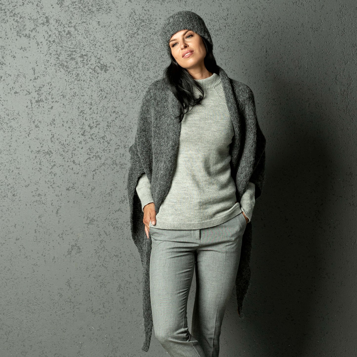 Chunky alpaca wool hat - gray