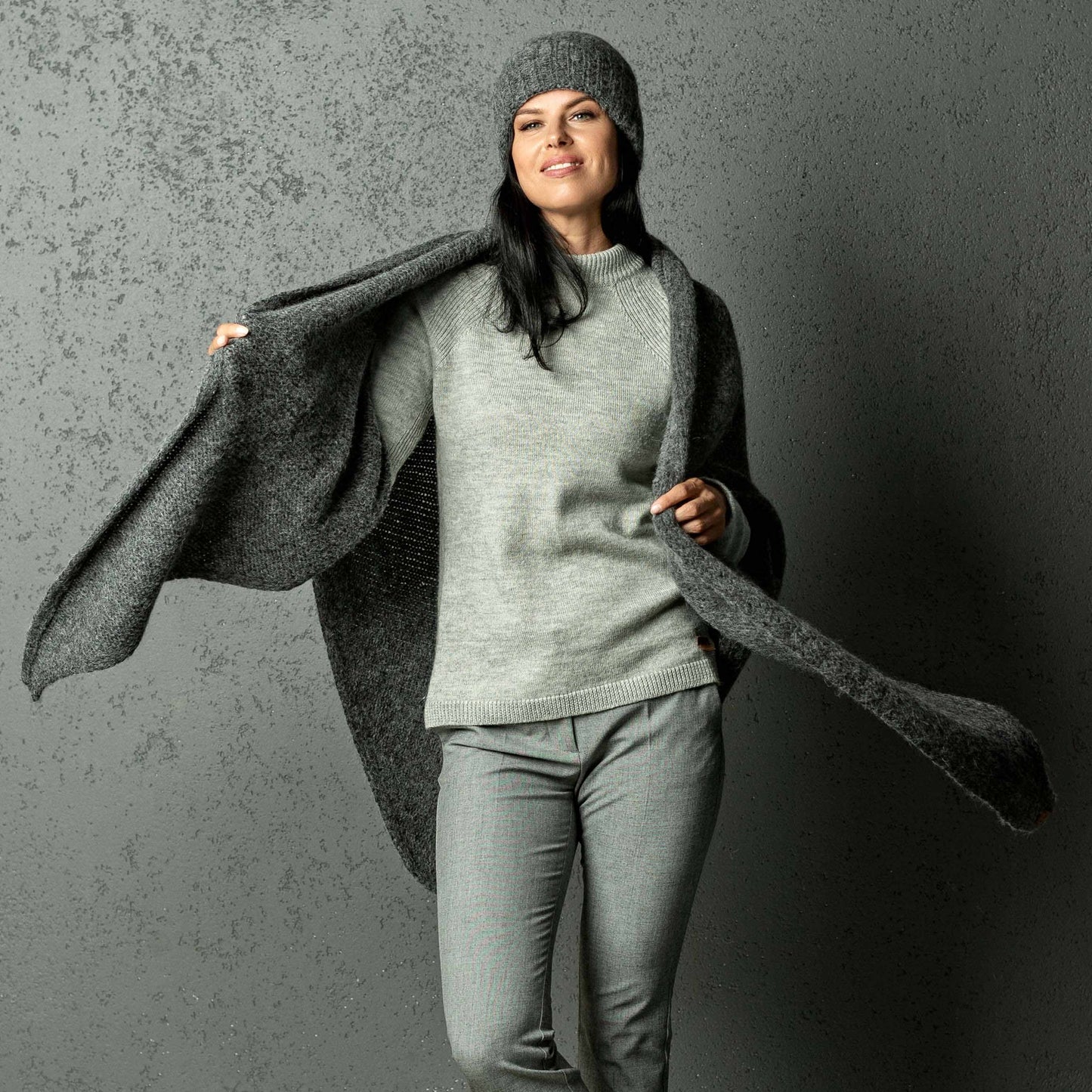 Chunky alpaca wool hat - gray