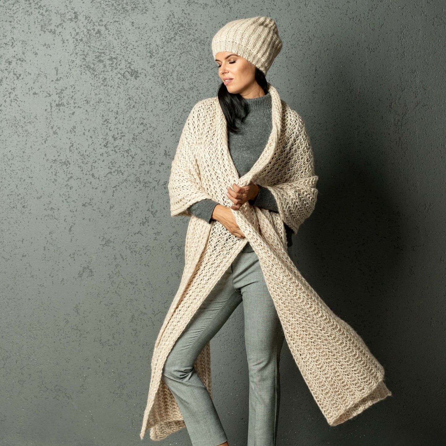 Chunky Knit massive alpaca wool Scarf and hat - creamy
