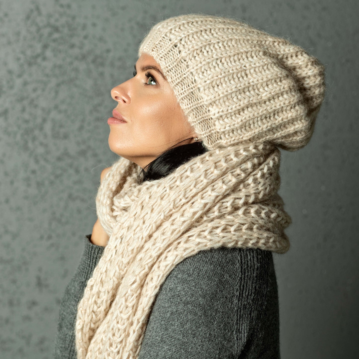 Chunky Knit massive alpaca wool Scarf and hat - creamy