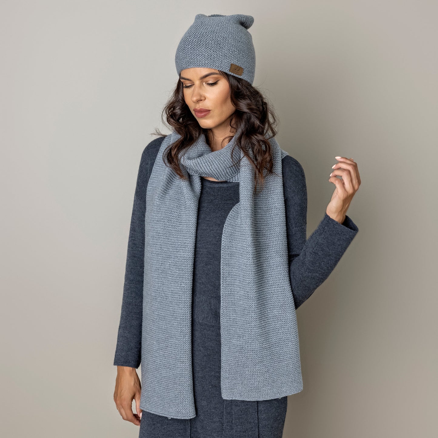 Knit minimalist soft 100% merino wool Scarf and hat - light gray