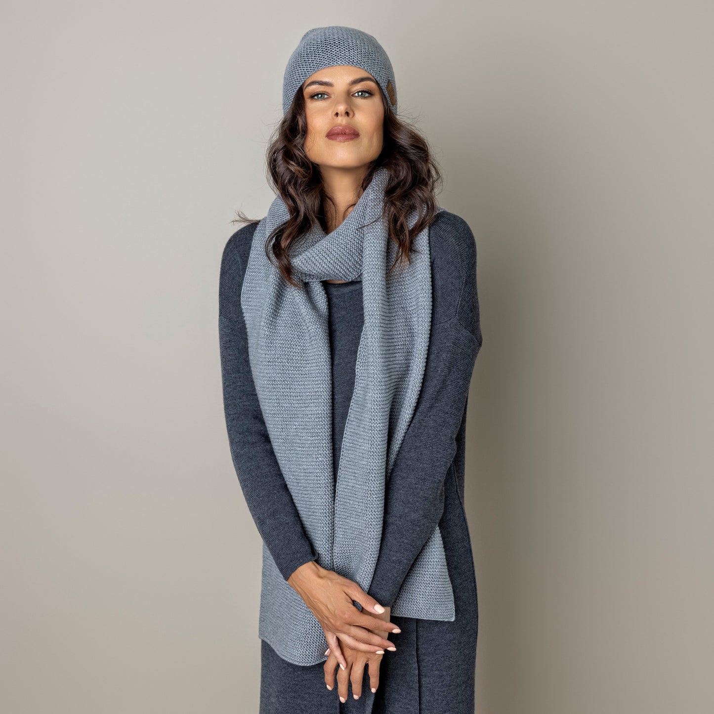 Knit minimalist soft 100% merino wool Scarf and hat - light gray